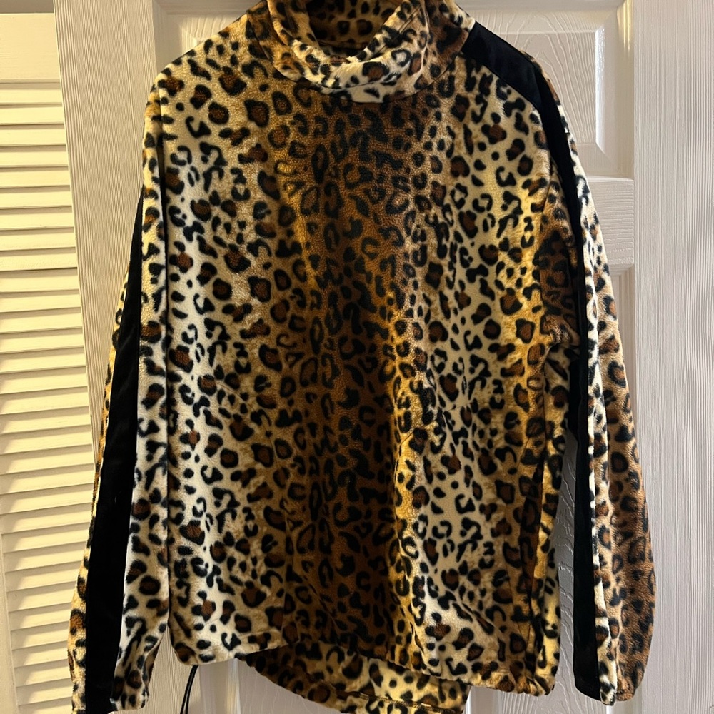 Leopard Print Women's Top